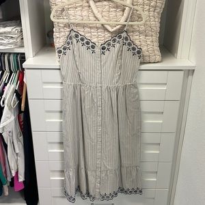 Madewell Size 4 Embroidered Dress
